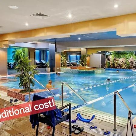 Rin Luxury Pool & Apartment Bukarest